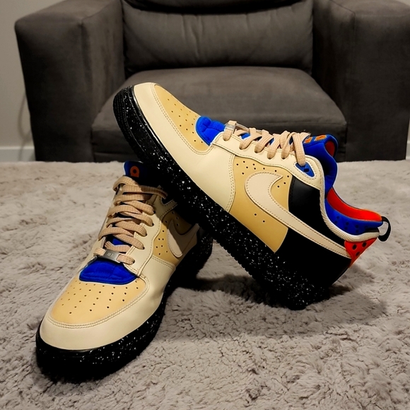 Men's Nike Air Force 1 Tan&Cream, Black Heel&Sole, Royal Blue&Orange boot inside - Picture 4 of 4